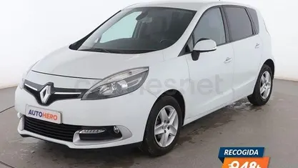 Usado Renault Scénic III 115 CV (84 kW) 2015 Blanco Monovolumen