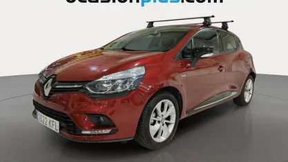Usado Renault Clio IV LIMITED 90 CV (66 kW) 2017 Rojo Utilitario