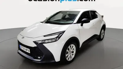 Usado Toyota C-HR Active 140 CV (102 kW) 2024 Blanco SUV