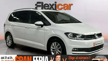 Usado VW Touran Edition 116 CV (85 kW) 2018 Blanco Monovolumen