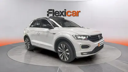 Usado VW T-Roc Sportline 190 CV (139 kW) 2018 Gris SUV