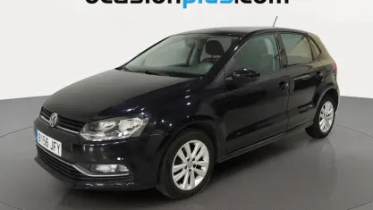 Usado VW Polo Advance 75 CV (55 kW) 2015 Negro Utilitario