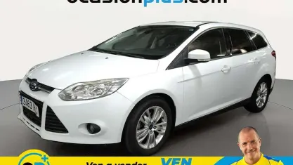 Usado Ford Focus Trend 125 CV (91 kW) 2012 Blanco Familiar