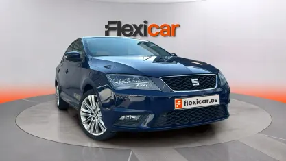 Usado Seat Toledo Style 116 CV (85 kW) 2018 Azul Utilitario