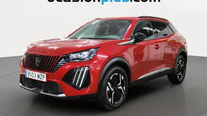 Usado Peugeot 2008 Allure 145 CV (106 kW) 2025 Rojo SUV