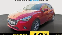 Rojo Usado 2016 Mazda 2 Style+ Utilitario | 13.900 € (Precio justo)