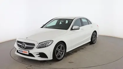 Blanco Usado 2019 Mercedes C200 AMG line Berlina | 25.899 € (Precio justo)