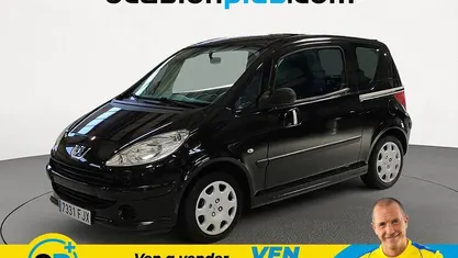 Usado Peugeot 1007 75 CV (55 kW) 2006 Negro Monovolumen