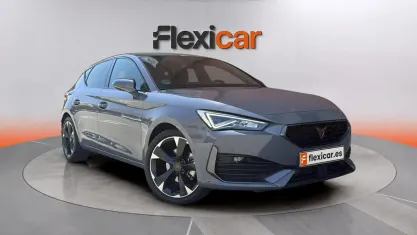 Usado Cupra Leon 150 CV (110 kW) 2023 Gris Berlina