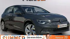 Gris / plata Usado 2021 VW Golf VIII Style Berlina | 20.390 € (Buen precio)