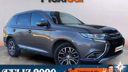 Gris Usado 2017 Mitsubishi Outlander Motion SUV | 12.990 € (Buen precio)