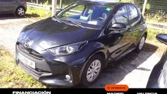 Negro Usado 2023 Mazda 2 Prime-Line Utilitario | 15.850 € (Buen precio)