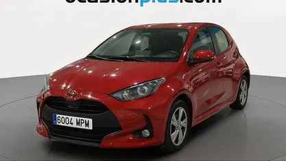 Usado Toyota Yaris Hybrid Active 116 CV (85 kW) 2024 Utilitario