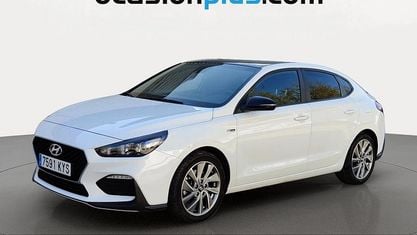 Usado Hyundai i30 N Line 120 CV (88 kW) 2019 Blanco Berlina