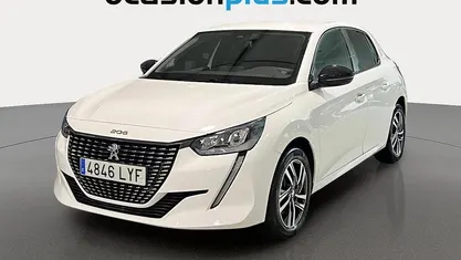 Blanco Usado 2022 Peugeot 208 Allure Utilitario | 13.410 € (Precio justo)