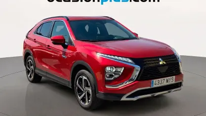 Usado Mitsubishi Eclipse Cross 188 CV (138 kW) 2025 Rojo SUV