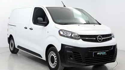 Käytetty Opel Vivaro 102 HP (75 kW) 2023 Valkoinen Tila-auto