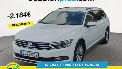 Usado VW Passat Edition 120 CV (88 kW) 2017 Blanco Familiar