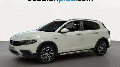 Usado Fiat Tipo Cross 131 CV (96 kW) 2023 Blanco Utilitario