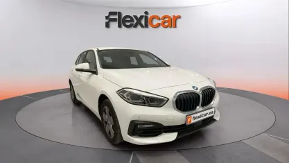 Usado BMW 116 116 CV (85 kW) 2021 Blanco Utilitario