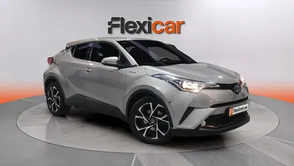 Usado Toyota C-HR Active 122 CV (89 kW) 2019 Gris SUV