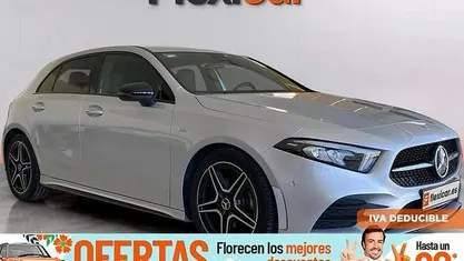 Usado Mercedes A200 150 CV (110 kW) 2021 Gris Utilitario