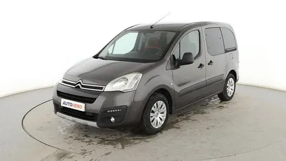 Usado Citroën Berlingo Live 100 CV (73 kW) 2016 Marrón Monovolumen