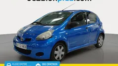 Usado 2012 Toyota Aygo Live Utilitario | 7290 € (Precio justo)
