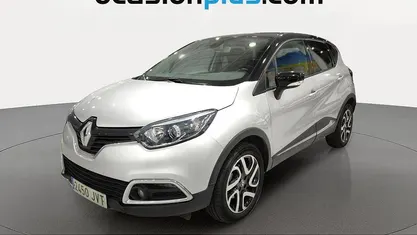 Usado Renault Captur Zen 110 CV (80 kW) 2016 Gris SUV