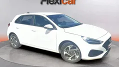 Blanco Usado 2024 Hyundai i30 Berlina | 18.590 € (Precio justo)