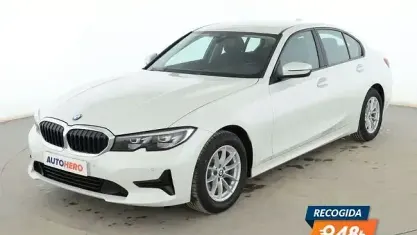 Usado BMW 320e Comfort Edition 190 CV (139 kW) 2022 Blanco Berlina