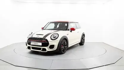 Begagnad Mini John Cooper Works 231 HK (169 kW) 2020 Vit Halvkombi