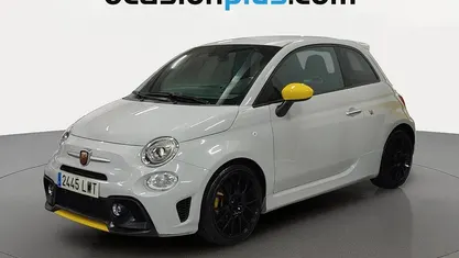 Usado Abarth 595 165 CV (121 kW) 2022 Gris Utilitario