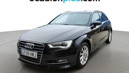 Usado Audi A3 Sportback Attraction 105 CV (77 kW) 2014 Negro Utilitario
