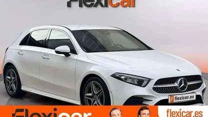 Usado 2023 Mercedes A200 Berlina | 25.990 € (Buen precio)