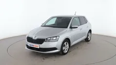 Gris Usado 2019 Skoda Fabia Ambition Berlina | 10.799 € (Precio justo)