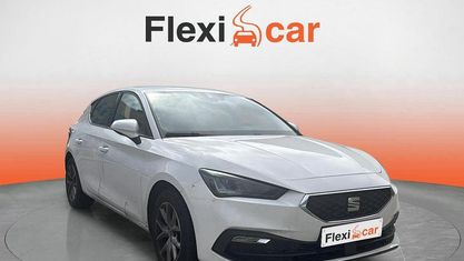 Begagnad Seat Leon Reference 115 HK (84 kW) 2020 Vit Sedan