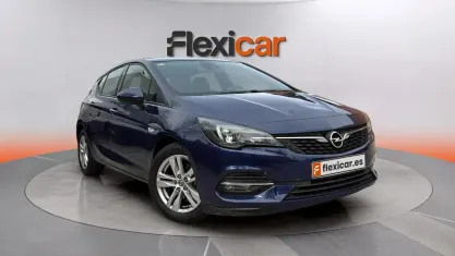 Usado Opel Astra Business Elegance 131 CV (96 kW) 2020 Azul Familiar
