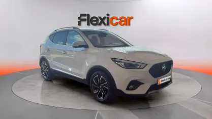 Usado MG ZS Comfort 106 CV (77 kW) 2023 Blanco SUV
