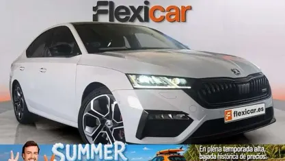Usado Skoda Octavia RS 245 CV (180 kW) 2021 Blanco Utilitario