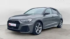 Gris Usado 2022 Audi A1 Black Edition Utilitario | 24.600 € (Precio justo)