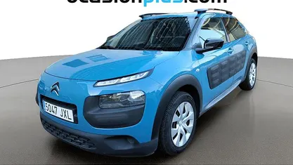 Usado 2017 Citroën C4 Cactus Feel Utilitario | 8788 € (Precio justo)