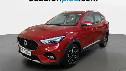 Usado MG ZS Luxury 111 CV (81 kW) 2023 Rojo SUV