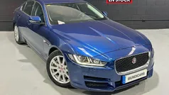 Azul Usado 2015 Jaguar XE Pure Berlina | 14.490 € (Precio justo)