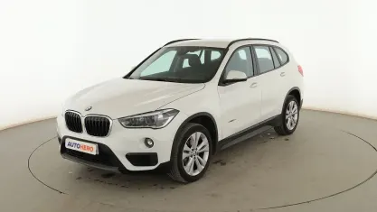 Usado BMW X1 Sport Line 150 CV (110 kW) 2017 Blanco SUV