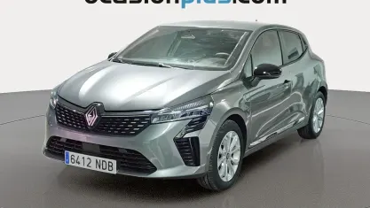 Usado Renault Clio Evolution 101 CV (74 kW) 2025 Gris Utilitario