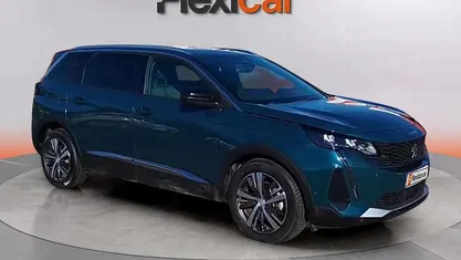 Usado Peugeot 5008 Allure 131 CV (96 kW) 2023 SUV