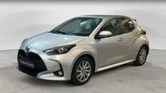 Usado 2024 Toyota Yaris Hybrid Active | 22.750 € (Precio justo)
