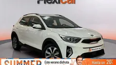 Usado 2021 Kia Stonic SUV | 16.990 € (Precio justo)