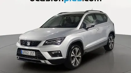 Usado Seat Ateca Ecomotive 116 CV (85 kW) 2016 Gris plata SUV